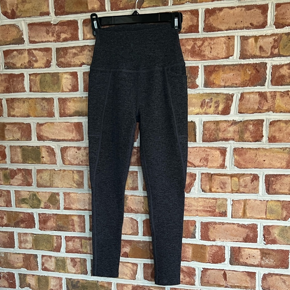 Beyond Yoga spacedye Charcoal Leggings. Size Small